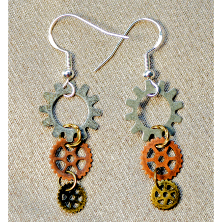 Triple Gear - Steampunk Earring