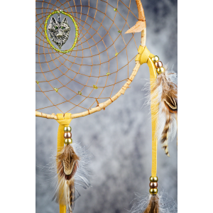159 - 7" ring Birch Bark Wrapped, Green Eyed Wolf centre, with Peridot in webbing