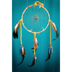 160 - 7" ring Birch Wrapped , Blue eyed wolf centre with Apatite in webbing