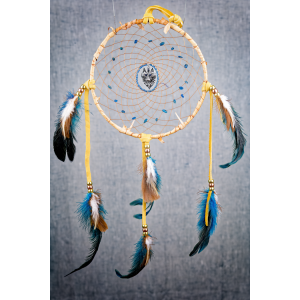 160 - 7" ring Birch Wrapped , Blue eyed wolf centre with Apatite in webbing