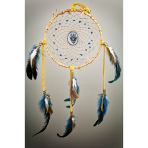 160 - 7" ring Birch Wrapped , Blue eyed wolf centre with Apatite in webbing